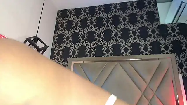 KayaBrown online show from 04/06/26, 01:45