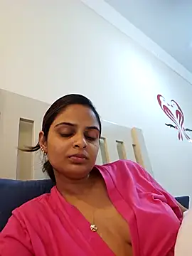 Snapshot of DirtySnowball69 chatting on 02/05/25, 02:16 DirtySnowball69 online show from 02/05/25, 02:16