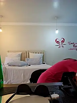 Snapshot of DirtySnowball69 chatting on 02/07/25, 03:08 DirtySnowball69 online show from 02/07/25, 03:08