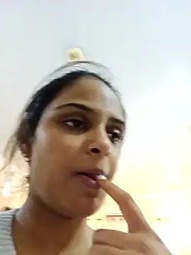 Snapshot of DirtySnowball69 chatting on 02/15/25, 03:28 DirtySnowball69 online show from 02/15/25, 03:28