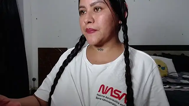 venuz mendoza20 online show from 02/19/26, 11:12