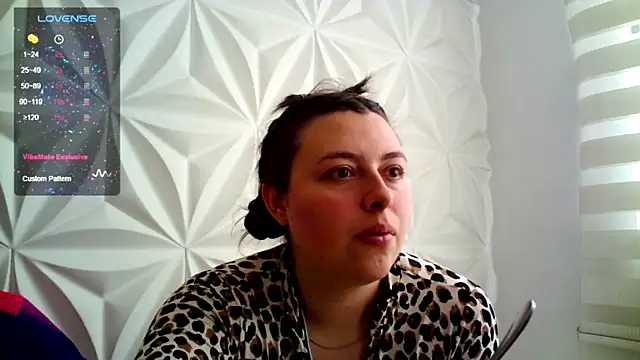 Snapshot of jerryandjessica chatting on 09/24/25, 07:39 jerryandjessica online show from 09/24/25, 07:39