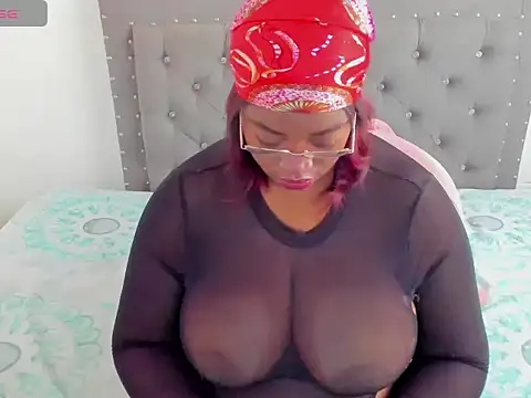 NinaGrey  online show from 11/09/25, 02:15