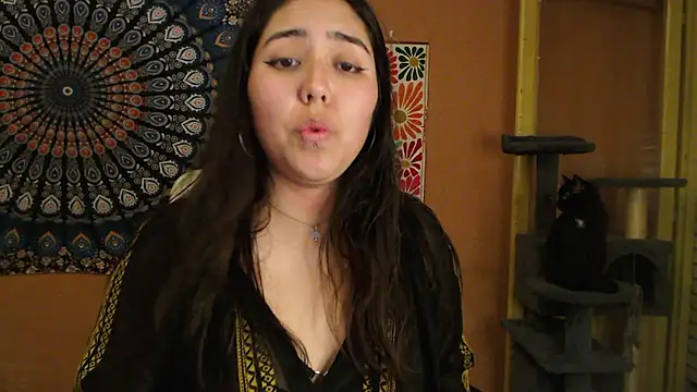 IntimateTales online show from 12/02/24, 08:55