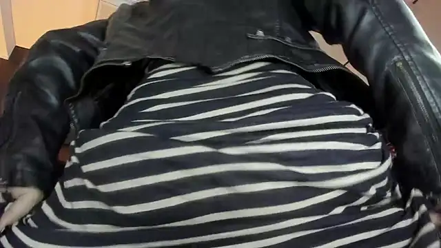  Jade 16 online show from 02/15/25, 06:01