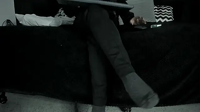  Jade 16 online show from 02/25/25, 11:52