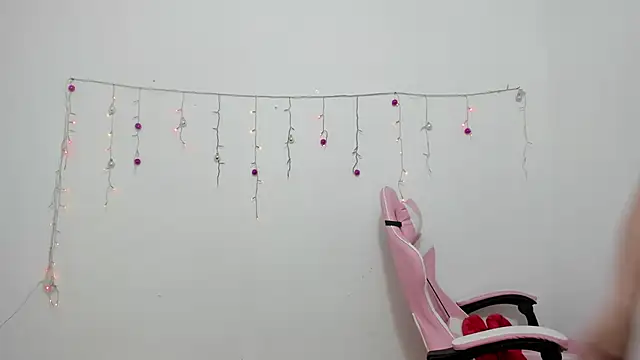 Snapshot of Anal_Milky_Momma chatting on 12/04/24, 06:17 Anal Milky Momma online show from 12/04/24, 06:17