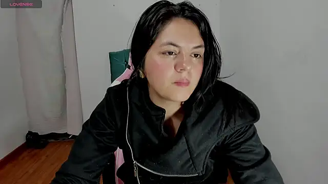 Snapshot of Anal_Milky_Momma chatting on 03/18/25, 01:21 Anal Milky Momma online show from 03/18/25, 01:21