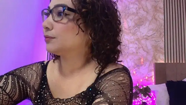 JuliRamirez online show from 05/24/26, 12:32