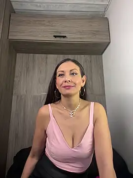 Swetisabella01 online show from 02/12/26, 04:13