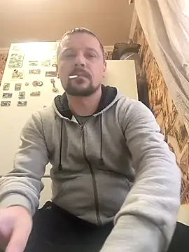 Snapshot of DanielOhCool chatting on 12/04/24, 09:51 DanielOhCool online show from 12/04/24, 09:51