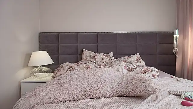 sensual jasmine online show from 03/22/26, 08:40