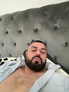 ChiIul11 online show from 04/19/26, 12:48