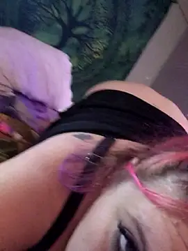 PinkyMarie0729 online show from 11/10/25, 08:02