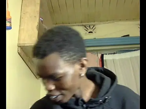 Snapshot of sluutygirl chatting on 09/16/25, 01:28 sluutygirl online show from 09/16/25, 01:28