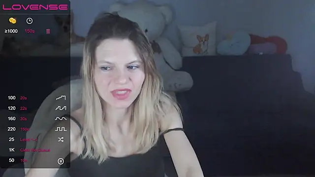 Snapshot of night_is_dark chatting on 01/21/25, 11:02 night is dark online show from 01/21/25, 11:02