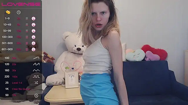 Snapshot of night_is_dark chatting on 03/05/25, 04:02 night is dark online show from 03/05/25, 04:02