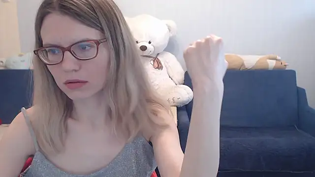 night is dark online show from 03/26/26, 03:28