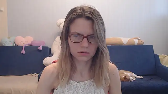 night is dark online show from 03/31/26, 03:23