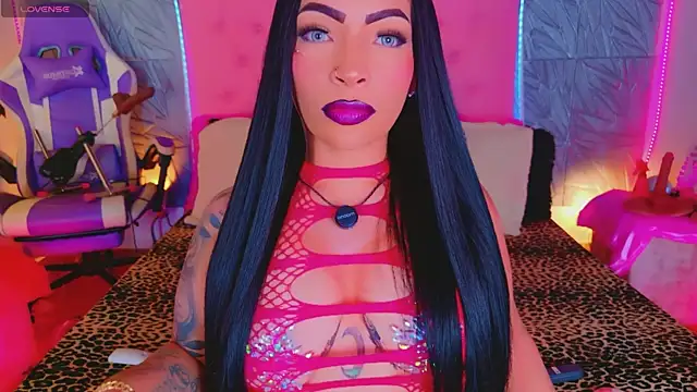 Snapshot of macasweet chatting on 11/06/25, 10:10 macasweet online show from 11/06/25, 10:10