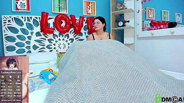 valerie lya online show from 03/07/25, 09:06