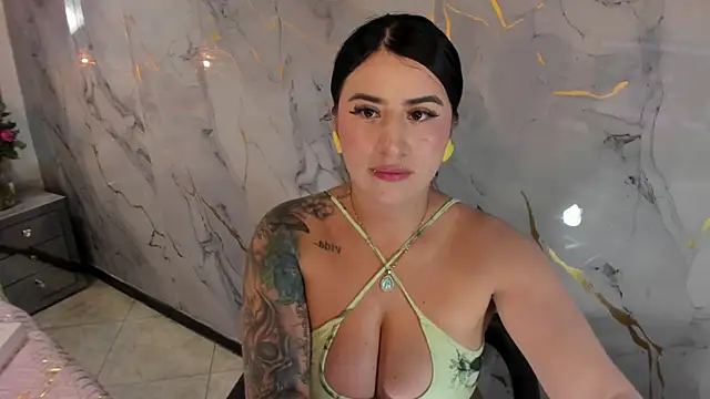 Nara belen online show from 02/22/25, 03:45