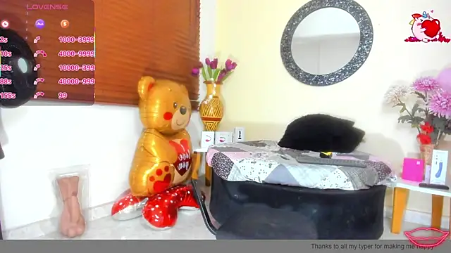 NicoleSantana online show from 04/16/26, 11:07