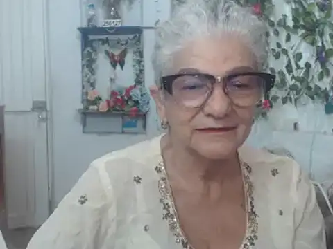 FunnyGrandma online show from 02/02/25, 12:09