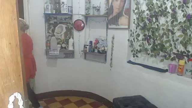 FunnyGrandma online show from 05/05/26, 12:40