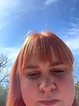 Model9798 online show from 09/15/25, 09:20