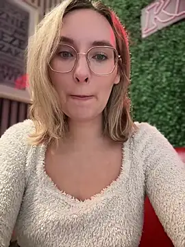 The Snowwhitee online show from 03/15/25, 09:19