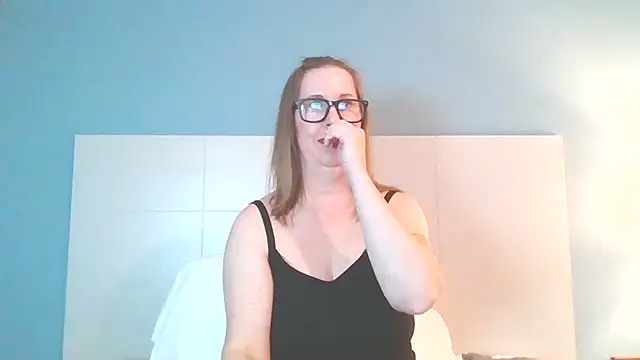 SweetandNaughty1 online show from 01/10/25, 01:42