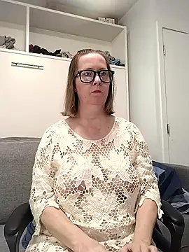 SweetandNaughty1 online show from 01/14/26, 08:25