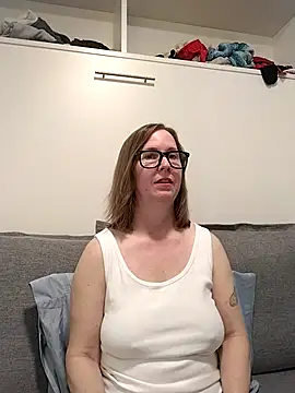 SweetandNaughty1 online show from 03/09/26, 08:46