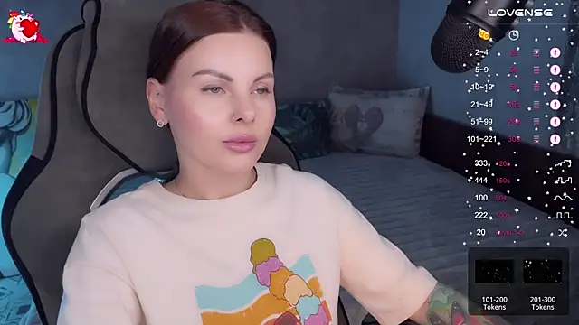 Snapshot of Your_Sweet_Lilu chatting on 10/29/25, 12:18 Your Sweet Lilu online show from 10/29/25, 12:18