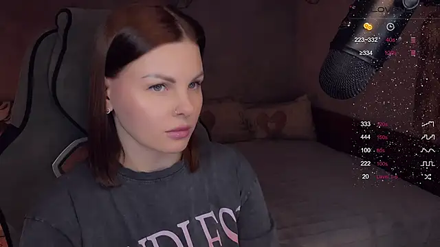 Snapshot of Your_Sweet_Lilu chatting on 11/24/25, 01:22 Your Sweet Lilu online show from 11/24/25, 01:22