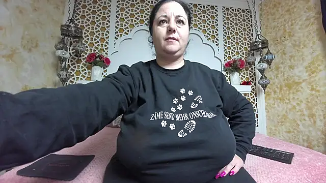 AleshaArabian online show from 02/24/26, 05:05