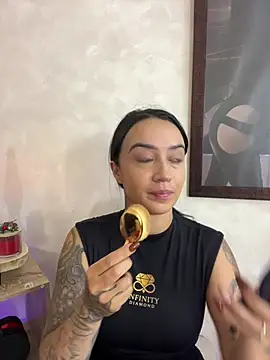 EmmyEvans1 online show from 02/14/26, 07:54