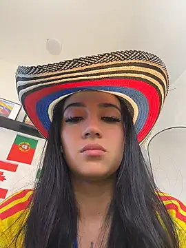 EmmyEvans1 online show from 07/07/26, 11:31