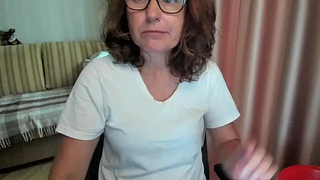 lauraoven online show from 08/01/26, 09:52