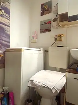 dwtmelina1979 online show from 10/27/25, 02:59