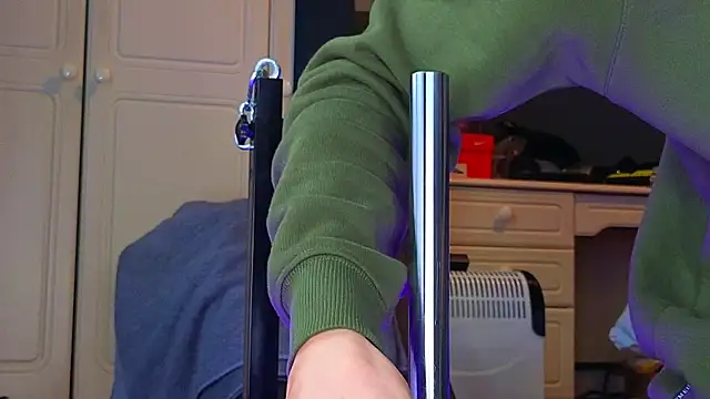 Snapshot of Kinky_JXD chatting on 12/07/24, 11:40 Kinky JXD online show from 12/07/24, 11:40