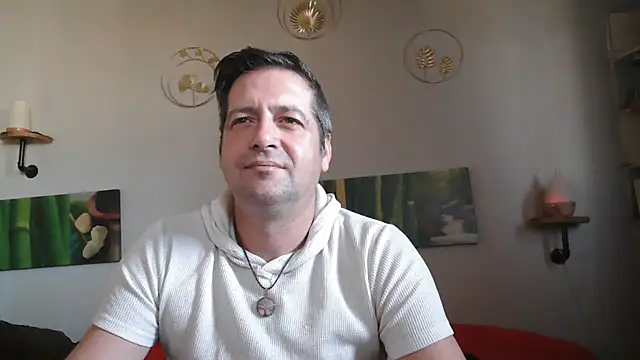 matrikes1 online show from 01/26/25, 01:04