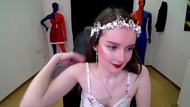 CloudGrace online show from 02/04/25, 03:22