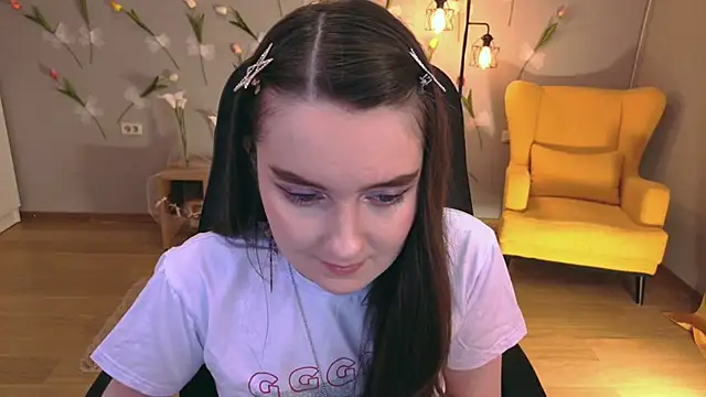 CloudGrace online show from 04/18/26, 06:23