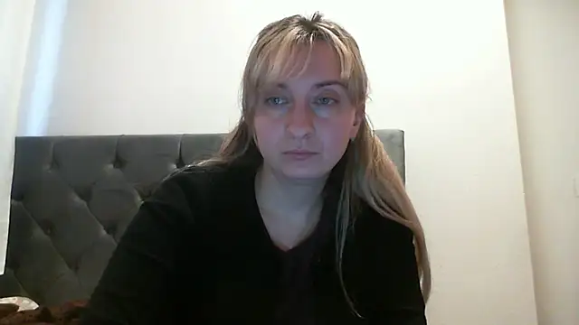 SusanCurt online show from 12/05/25, 09:51