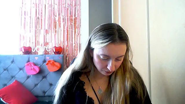 SusanCurt online show from 02/18/26, 12:34