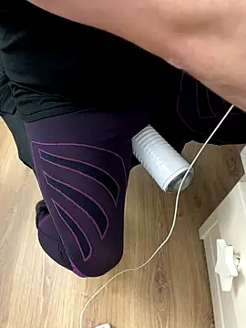 Mindnorthcam2 online show from 11/30/25, 10:52