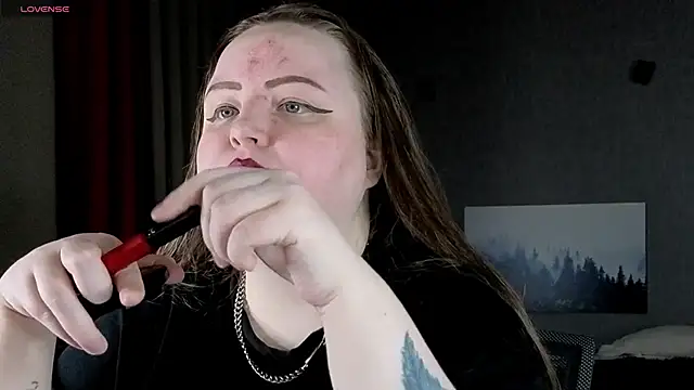 Snapshot of EMMA__CONNOR chatting on 11/25/25, 07:41 EMMA CONNOR online show from 11/25/25, 07:41