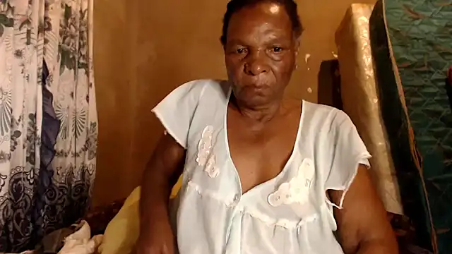 Snapshot of NaughtyGranny chatting on 02/04/26, 09:09 NaughtyGranny online show from 02/04/26, 09:09